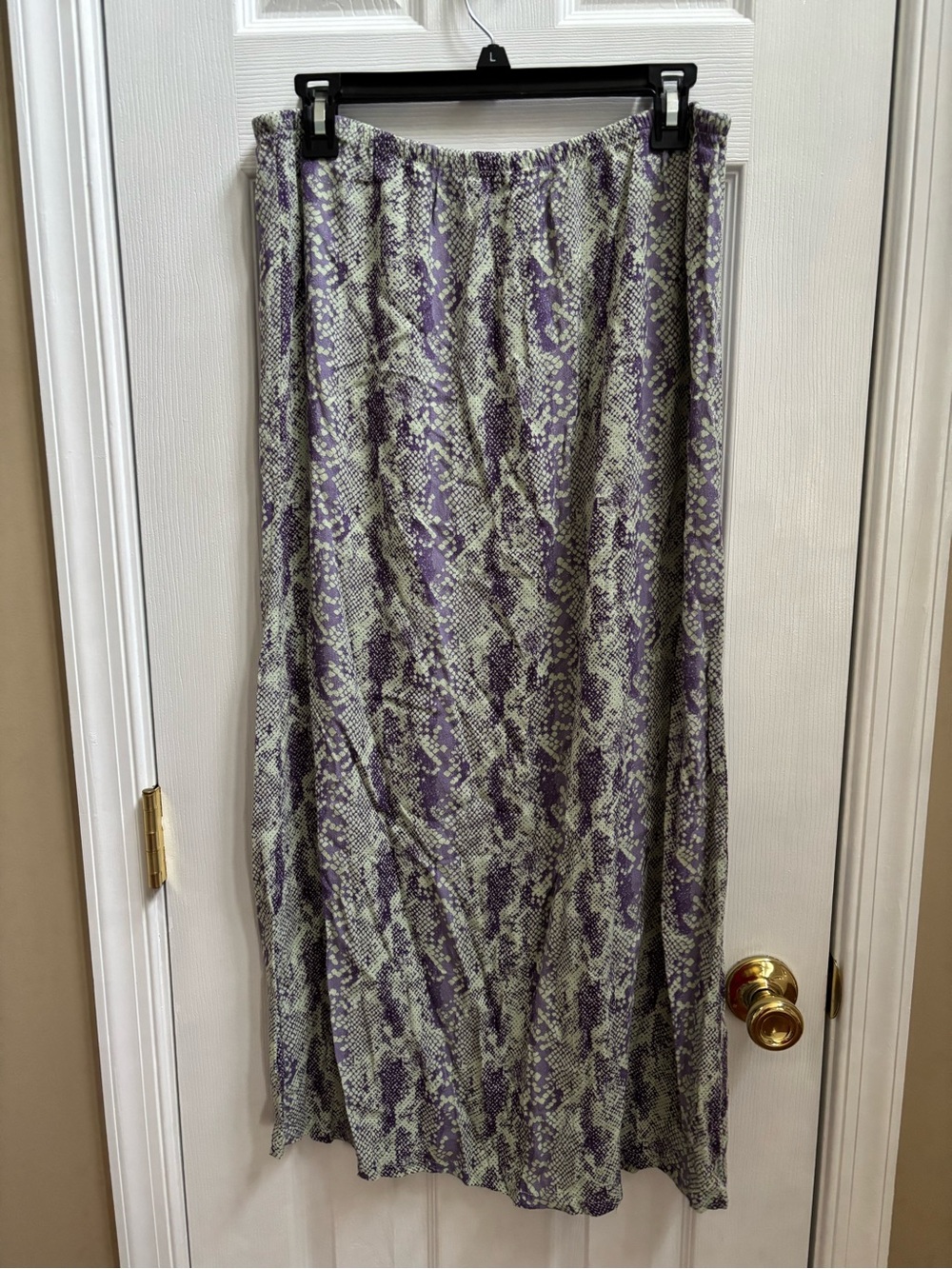 Free People Metal Tag Katie button front midi snake print Skirt, Size L, EUC - Picture 3 of 5